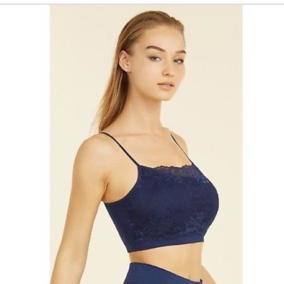 Seamless padded lace bralette-pick a color ๐HP๐ - Picture 4 of 8